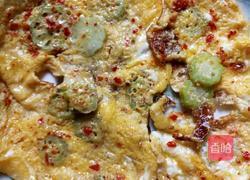 秋葵煎鸡蛋的做法图解6