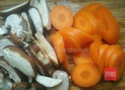 雪人娃娃～夏季营养凉拌菜的做法图解2