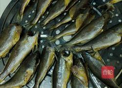 黄花鱼罐头的做法图解2
