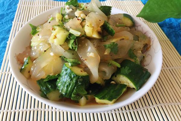 黄瓜拌拉皮的做法大全