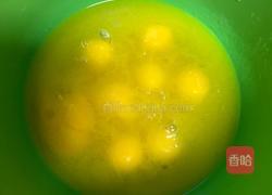 黄油芝麻鸡蛋卷的做法图解4