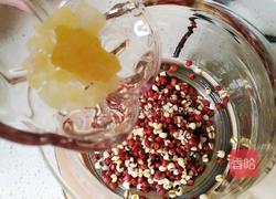 薏仁红豆汤的做法图解2