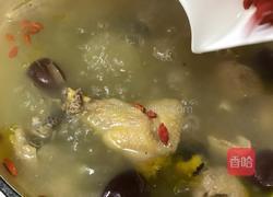 当归黄芪炖鸡的做法图解6