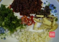 豆瓣鲫鱼的做法图解2