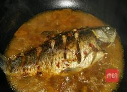 豆瓣鲫鱼的做法图解6