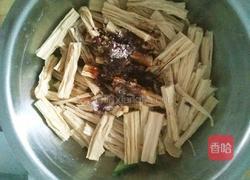 黄瓜拌腐竹的做法图解2