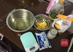 原味蛋糕卷的做法图解1