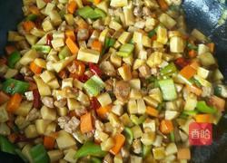 杏鮑茹炒肉丁的做法图解7