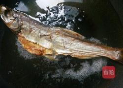 焦香秋刀鱼的做法图解3