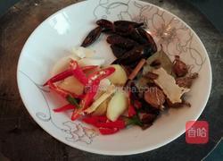 香辣小田螺的做法图解2