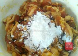 糖醋小酥肉的做法图解2