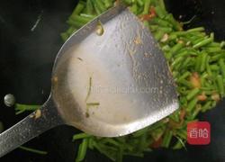 炒酸辣空心菜梗的做法图解5