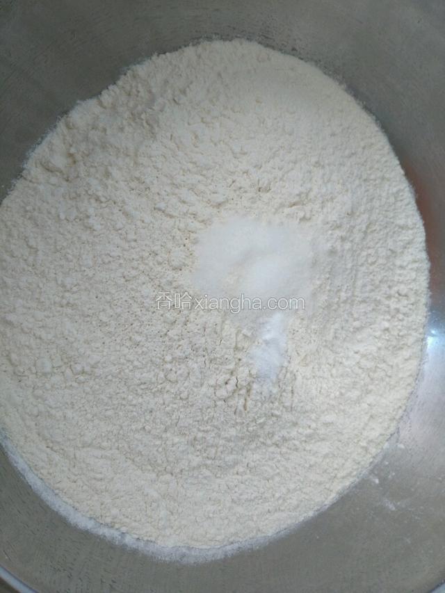 面粉加少许盐