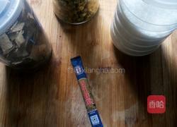 菊花蜂蜜茶的做法图解1