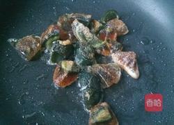 皮蛋黄瓜汤的做法图解4