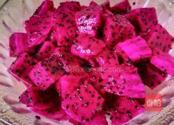 火龙果西米露的做法图解3