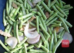 瘦肉炒豆角的做法图解5