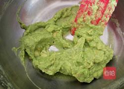 牛油果榛仁蛋糕的做法图解4