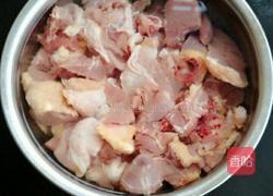 啤酒鸭的做法图解1