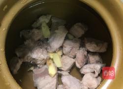 清炖排骨汤的做法图解3