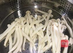 海鲜菇拌鸡腿的做法图解8