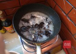 腐竹拌木耳的做法图解4