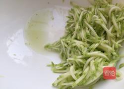 角瓜鸡蛋虾仁蒸饺的做法图解9