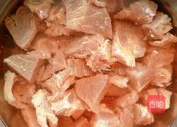红烧牛肉炖土豆的做法图解1