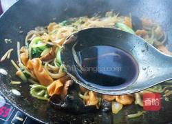 蝴蝶炒面的做法图解12