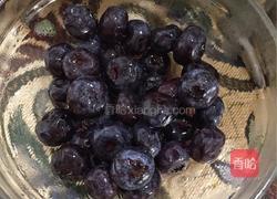 蓝莓酸奶冰（家庭版炒酸奶）的做法图解2