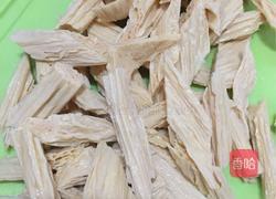 蟹籽炒腐竹的做法图解4