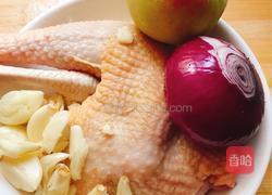 桃鸡相恋的做法图解1