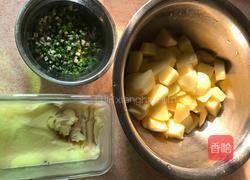 白油土豆的做法图解1