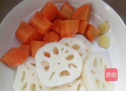 莲藕补血强身汤的做法图解3