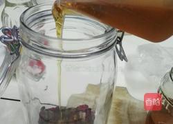 美容养颜玫瑰花醋的做法图解5
