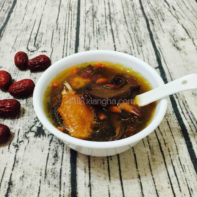 牛肝菌土鸡汤