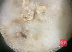 水蜜桃黄豆猪手汤的做法图解3