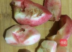 水蜜桃黄豆猪手汤的做法图解4