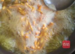 鸭肉煲鲜虫草花的做法图解8