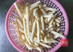 炸冰冻薯条的做法图解2