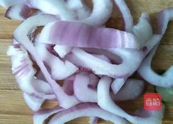 芝麻黄瓜拌洋葱的做法图解3