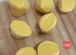 胡萝卜海螺花卷的做法图解13