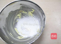 酸酸甜甜的菠萝派的做法图解2