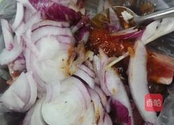 黑椒排骨腊味煲仔饭的做法图解3