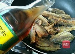 紫苏红烧鱼的做法图解5