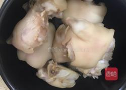 红烧黄豆猪蹄的做法图解2