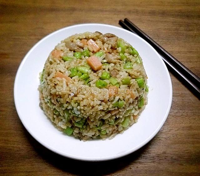 豆角火腿炒饭