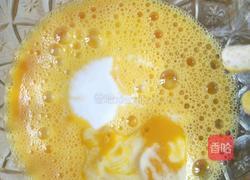 酸奶蜂蜜松饼的做法图解4