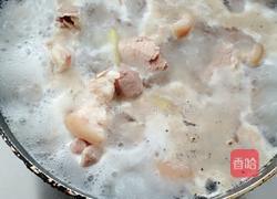 花生莲藕焖猪手的做法图解2