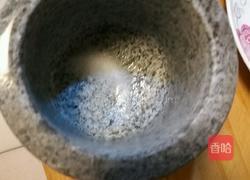 烧肉蘸蒜泥的做法图解2